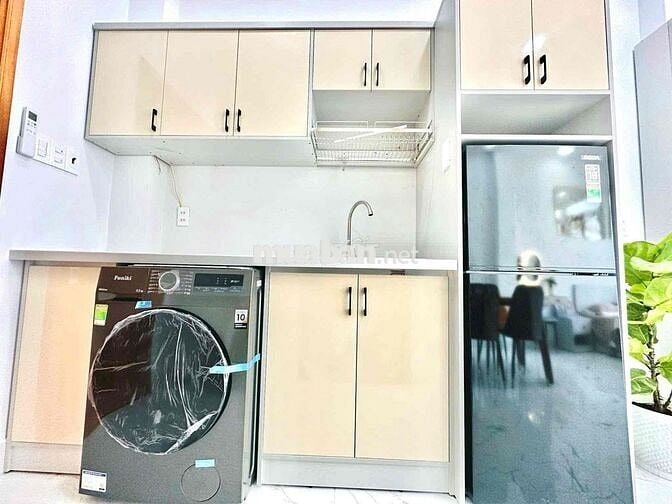 CĂN HỘ BALCON NT CAO CẤP MÁY GIẶT RIÊNG NGAY KHU ẨM THỰC PXLONG