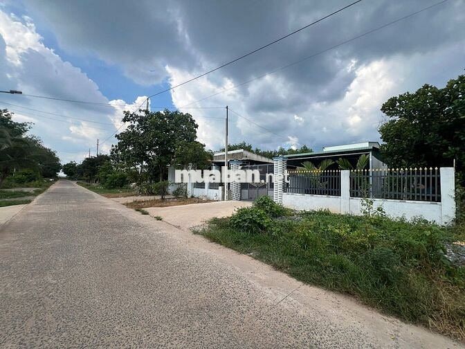 Chủ tới hạn trả lãi ngân hàng cần bán gấp 500m2 QL14