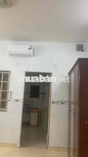 phòng trọ rộng 30m Đoàn Văn Bơ , nội thất đầy đủ