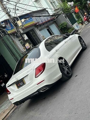 Mercedes Benz E Class E200  model 2020- 36000 km