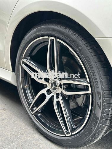 Mercedes Benz E Class E200  model 2020- 36000 km