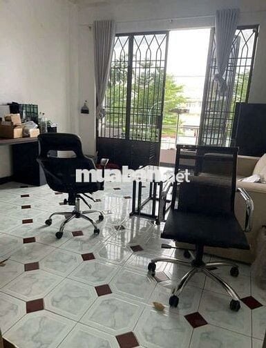 Nhà 1 Trệt 2 Lầu Sân Thượng 4PN Đường 10m Gần Cầu Phú Mỹ Quận 7