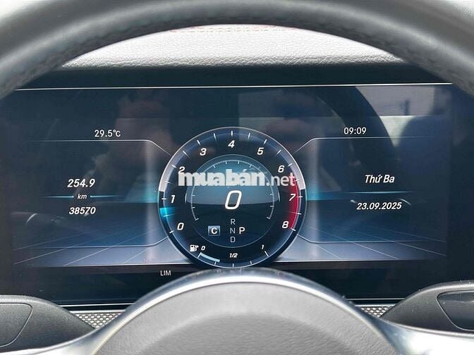 Mercedes Benz E Class E200  model 2020- 36000 km