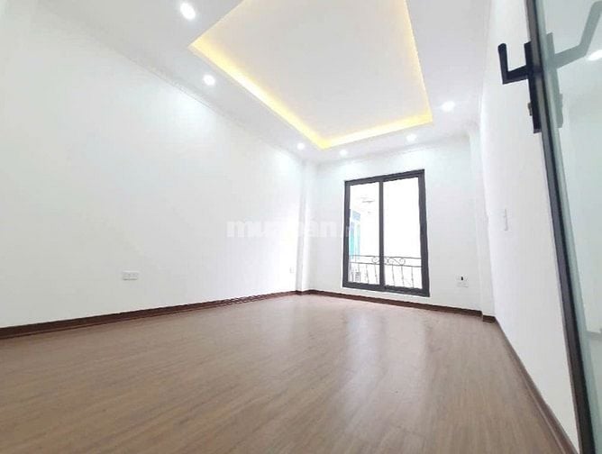 nhà bán Tam Trinh, Q. Hoàng Mai, 38m xây mới 5 tầng - 6PN, hơn 7 tỷ