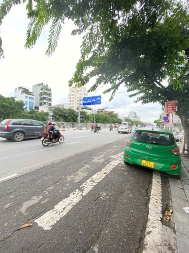 Chính chủ cần bán căn nhà mặt phố Giải Phóng – phường Giáp Bát, Hoàng 