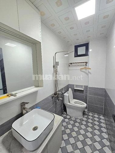 Bán Nhà Cầu Lủ Ngõ Rộng -Ô Tô Đỗ Cửa –Vài Bước Ô Tô Tránh 56m2 10.3tỷ