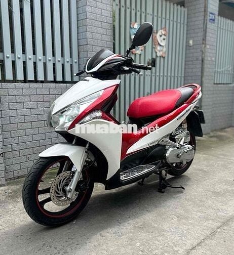 Ab đẹp, máy êm thì thầm bao vọt biển SG