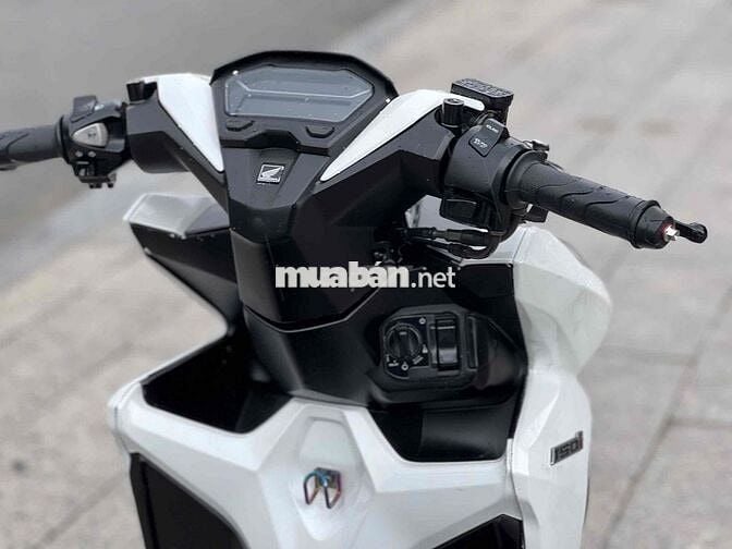 Vario 150 đời 2022 bstp chính chủ hỗ trợ góp