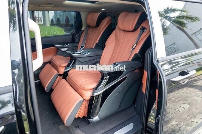 KIA CARNIVAL HYDRID BẢN GHẾ THƯƠNG GIA 2025