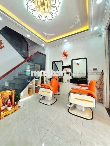 Chủ nợ bán nhà mặt tiền 5x19m gần cầu chợ đệm giá 1Tỷ70Tr