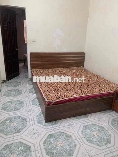 Bán căn tập thể phố Bạch Mai 110m2 sổ đỏ tầng 3 Hồng Mai 3 ngủ 2 vs.