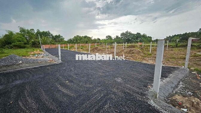 🏡 BÁN 6 LÔ ĐẤT HÒA TIẾN – NGAY CẦU QUẢNG ĐÀ (Hòa Khương cũ) 	•	Diện tí