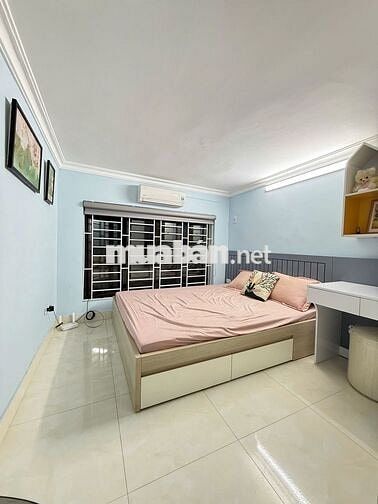 Bán Nhà Hòa Bình 23M x 5T Chỉ 6,45 Tỷ. Lô góc, 2 thoáng, full nội thất