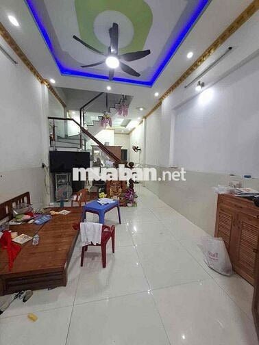 Chủ gửi cho thuê nhà 1 trệt 1 lầu ở đường Nguyễn Thị Tồn P.Hoá An