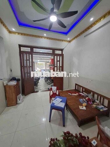 Chủ gửi cho thuê nhà 1 trệt 1 lầu ở đường Nguyễn Thị Tồn P.Hoá An