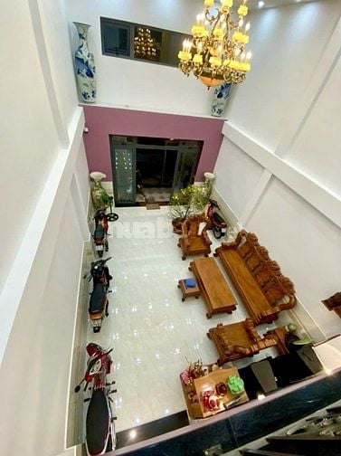 CHDV 5 Tầng - 15 Phòng - Dòng Tiền Gần 500Triệu/1Năm 