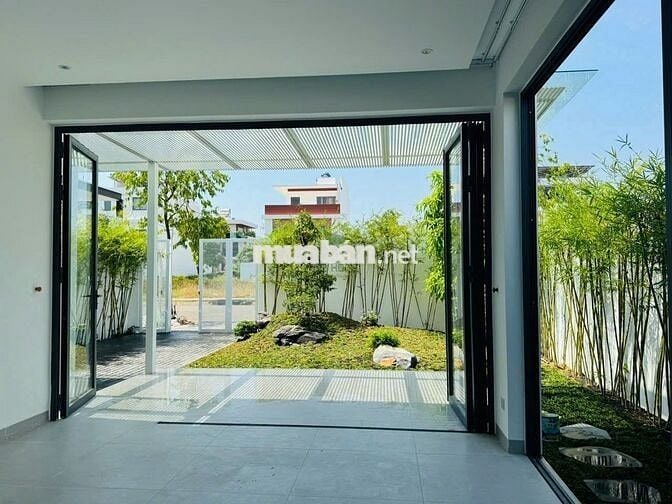 BIỆT THỰ SÂN VƯỜN KĐT MỸ VĨNH THÁI ĐẦY ĐỦ NỘI THẤT GIÁ 35 TRIỆU/THÁNG