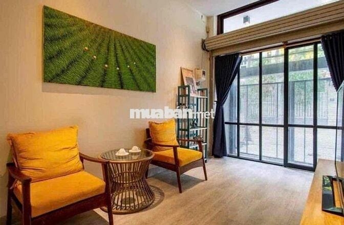 cho thuê nhà 2 tầng 4pn mặt tiền lý văn tố