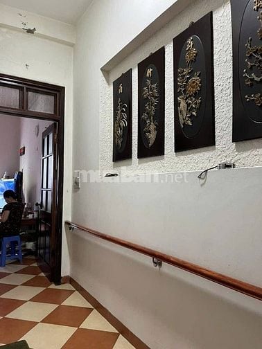 Bán nhà 100m2, mặt ngõ Xuân La, Kinh doanh, An Cư, Đầu tư sinh lời cao