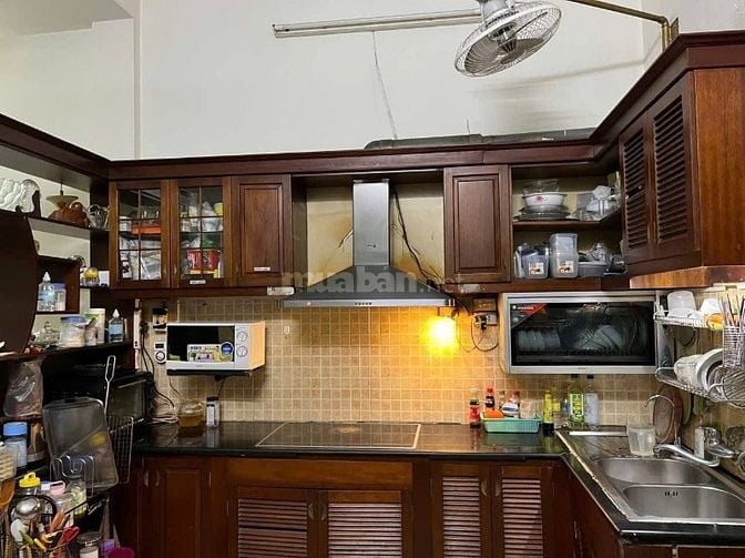 Bán nhà 100m2, mặt ngõ Xuân La, Kinh doanh, An Cư, Đầu tư sinh lời cao