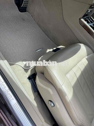 Mercedes Benz E Class 2010 E300 - 123456 km