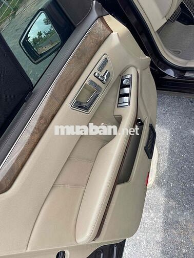Mercedes Benz E Class 2010 E300 - 123456 km