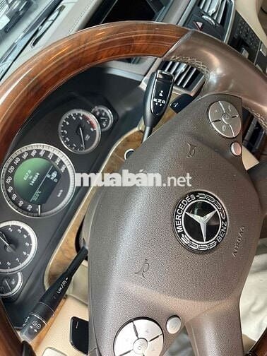 Mercedes Benz E Class 2010 E300 - 123456 km