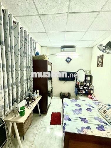 Bán nhà đường Tỉnh Lộ 10, 36m2, nhỉnh 3 tỷ