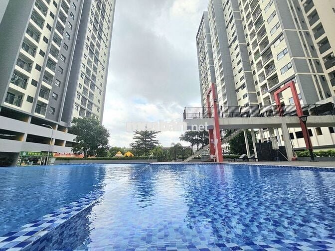 bán gấp căn hộ block C, 2 PN, giá 2 tỷ160,nhà mới 100%,view đẹp