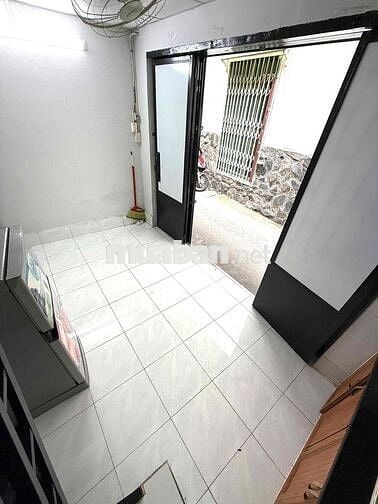 BÁN NHÀ TÔN ĐẢN Q4  VỊ TRÍ ĐẸP GẦN MẶT TIỀN TÔN ĐẢN