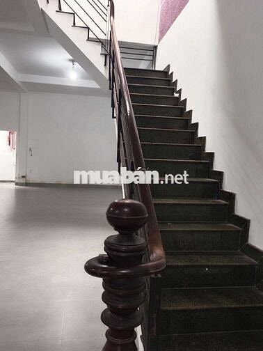 Cho thuê kho xưởng 8x30 đúc 1 tấm 1/ đường Phạm Thị Giây vào 30m