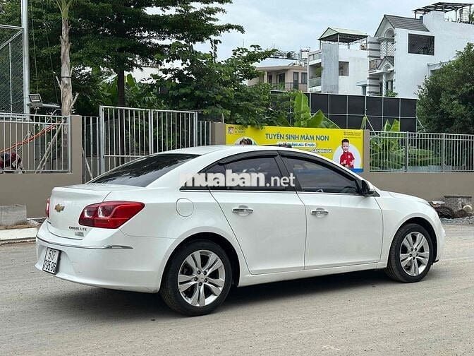 Chevrolet Cruze 2016 LTZ 1.8 AT Chất xe khỏi bàn