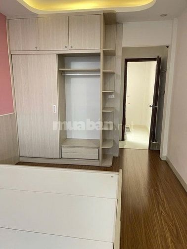 BÁN NHÀ PHỐ LỤA,VẠN PHÚC,5tầng,giá7,8tỷ cách 20m oto