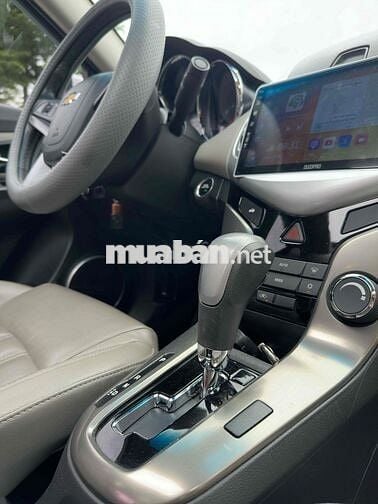 Chevrolet Cruze 2016 LTZ 1.8 AT Chất xe khỏi bàn
