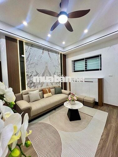 Bán cc 3 ngủ 82m tại Linh Đàm. 82m-3pn-2vs