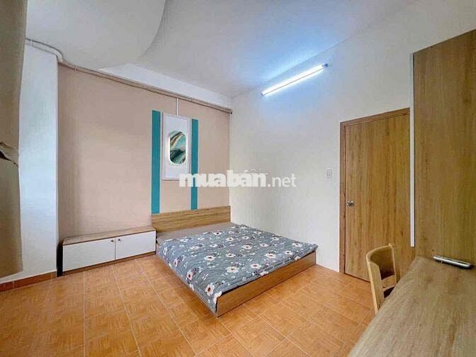 2 phòng ngủ 1 phòng bếp đầy đủ nội thất ngay công viên Phú Lâm