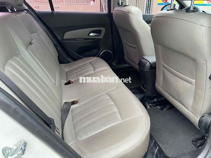 Chevrolet Cruze 2016 LTZ 1.8 AT Chất xe khỏi bàn