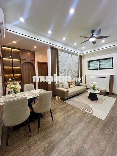 Bán cc 3 ngủ 82m tại Linh Đàm. 82m-3pn-2vs