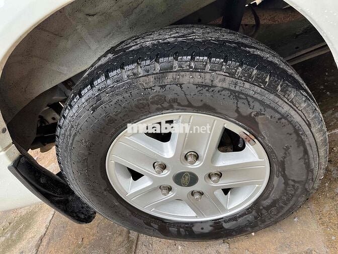 Ford Transit 2015 Luxury 16 chỗ xe cty cần bán