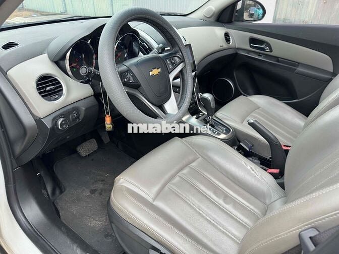 Chevrolet Cruze 2016 LTZ 1.8 AT Chất xe khỏi bàn