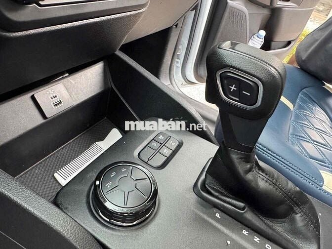 Ford Ranger 2025 XLS 2.0L 4x4 AT - 12000 km
