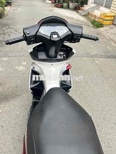 Airblade Máy êm thì thầm. ngoại hình còn đẹp