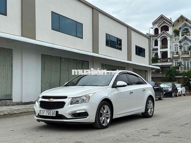 Chevrolet Cruze 2016 LTZ 1.8 AT Chất xe khỏi bàn
