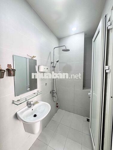 Căn Hộ Stu Ban Công 40m2 FullNT Cao Cấp Có Thang Máy, Giặt Sấy