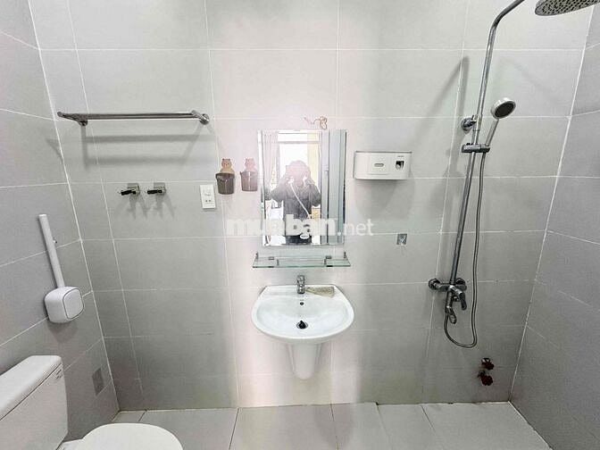 Căn Hộ Stu Ban Công 40m2 FullNT Cao Cấp Có Thang Máy, Giặt Sấy