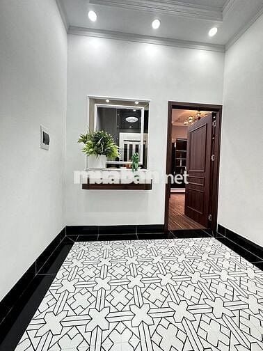 BÁN GẤP NHÀ KIM MÃ BA ĐÌNH,Ô TÔ ĐỖ CỬA ,THANG MÁY, 50M 5 TẦNG SIÊU ĐẸP