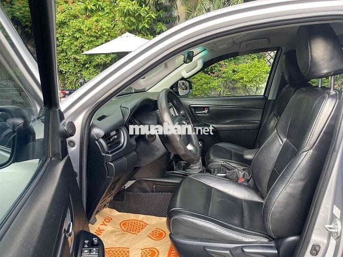 Toyota Fortuner 2020 2.4G 4x2 MT - 105000 km