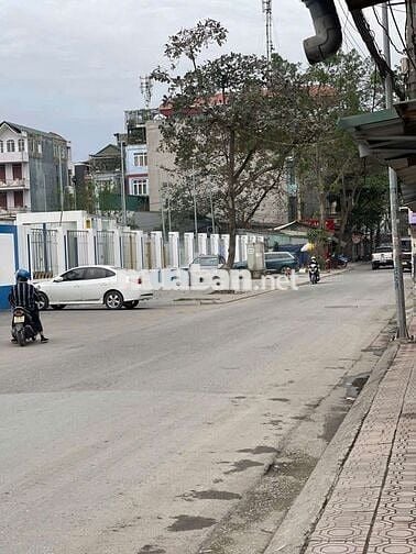 NHÀ MẶT PHỐ ĐỨC GIANG.VỈA HÈ KINH DOANH