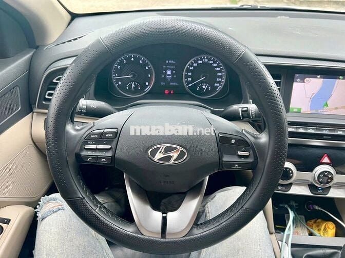 Hyundai Elantra 2020 1.6 AT - 3800 km