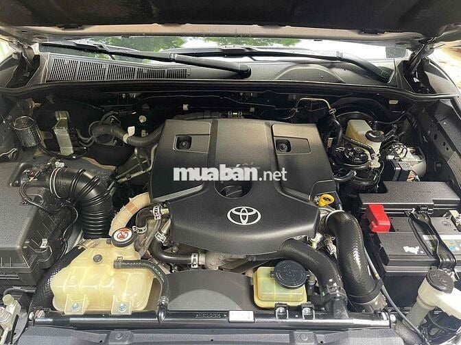 Toyota Fortuner 2020 2.4G 4x2 MT - 105000 km